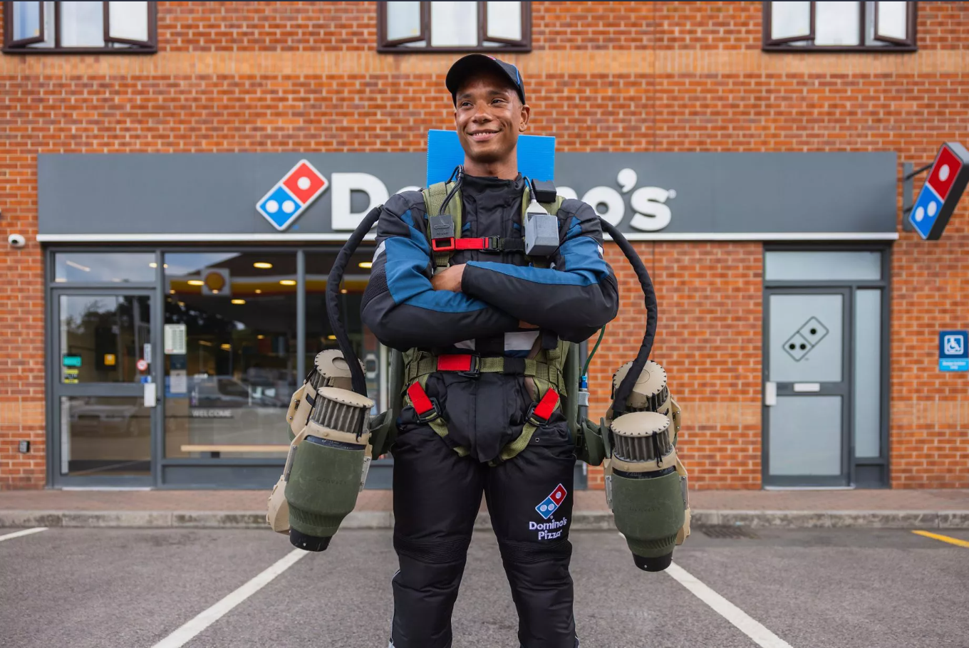 Domino’s estrena entrega de pizzas al estilo Iron Man