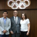 Zuckerberg plantea un modelo publicitario sin agencias